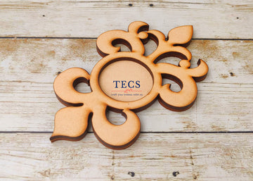 Vintage Flourish Tea Light Candle Holder